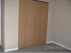 35 Jacks St, Gas City, IN 46933 photo 7
