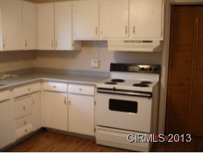 915 W Plainview Dr, Marion, IN 46953 photo 6