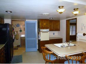 2896 Eastridge Dr, Marion, IN 46953 photo 3