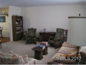 501 N Lenfesty Ave, Marion, IN 46952 photo 2