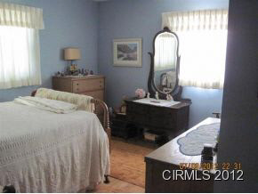 501 N Lenfesty Ave, Marion, IN 46952 photo 7