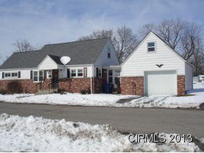 331 E South D St, Gas City, IN 46933 photo 2