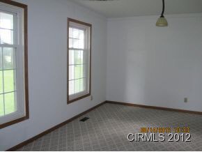 4770 S 900 E, Greentown, IN 46936 photo 2