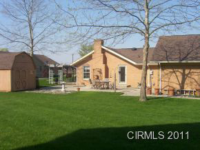 103 Dover Ave, Tipton, IN 46072 photo 2