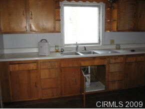 404 E 6th St, Peru, IN 46970 photo 9