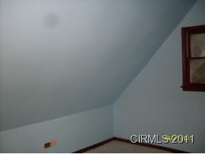 719 E Main St, Greentown, IN 46936 photo 12