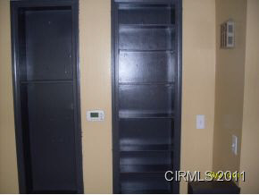 719 E Main St, Greentown, IN 46936 photo 4