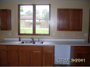 719 E Main St, Greentown, IN 46936 photo 8