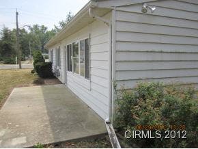 1875 Warhawk Rd, Peru, IN 46970 photo 5