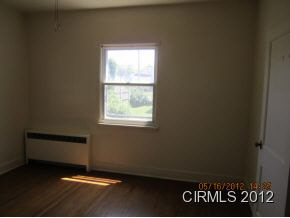 585 E 5th St, Peru, IN 46970 photo 8