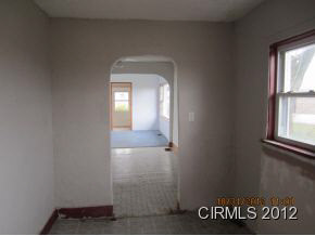 9022 S Meridian Rd, Bunker Hill, IN 46914 photo 9