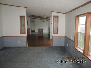 304 S Smith St, Swayzee, IN 46986 photo 18