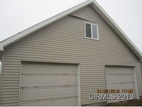 304 S Smith St, Swayzee, IN 46986 photo 3