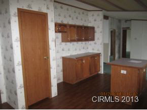 304 S Smith St, Swayzee, IN 46986 photo 9