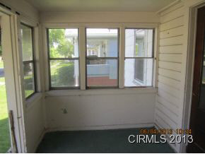 1205 John St, Frankfort, IN 46041 photo 6