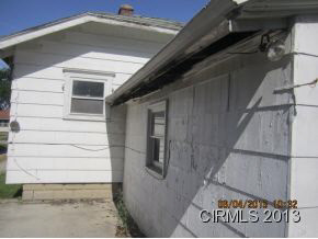 1205 John St, Frankfort, IN 46041 photo 4
