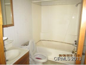 1000 W Kyger St, Frankfort, IN 46041 photo 11