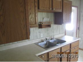 1000 W Kyger St, Frankfort, IN 46041 photo 8