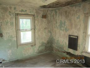 809 S Lyons Ave, Marion, IN 46953 photo 7
