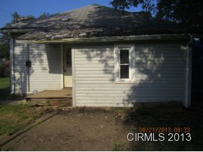 809 S Lyons Ave, Marion, IN 46953 photo 4