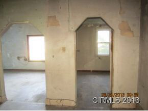 809 S Lyons Ave, Marion, IN 46953 photo 9