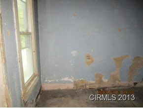 809 S Lyons Ave, Marion, IN 46953 photo 8