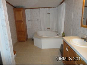 767 Bobtail Ct, Peru, IN 46970 photo 7