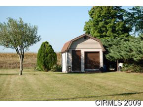 677 E 50 N, Flora, IN 46929 photo 3
