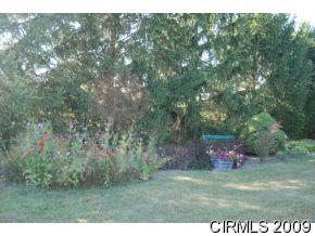 677 E 50 N, Flora, IN 46929 photo 2