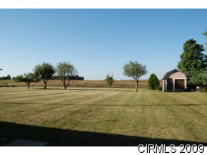 677 E 50 N, Flora, IN 46929 photo 7