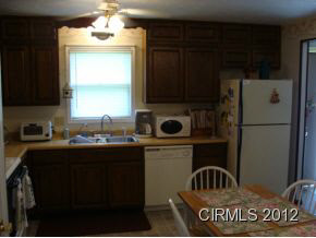 3985 S 575 E, Bringhurst, IN 46913 photo 8