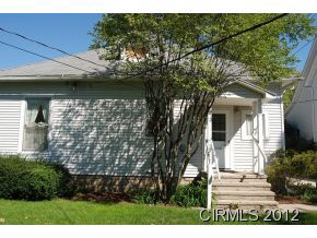 207 E Main St, Flora, IN 46929 photo 4