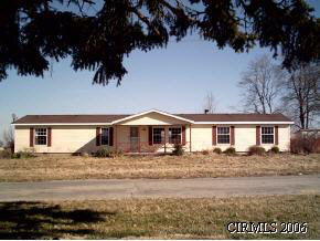 911 S 3rd St, Flora, IN 46929 photo 1