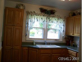 512 Edgewater Dr, Kokomo, IN 46902 photo 3