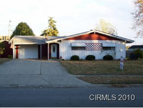 208 Devonshire, Kokomo, IN 46901 photo 1