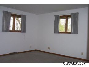 1300 Red Bird Ct, Kokomo, IN 46902 photo 6