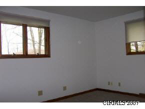1300 Red Bird Ct, Kokomo, IN 46902 photo 7