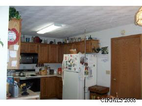 415 Sagebrush Dr, Kokomo, IN 46901 photo 3