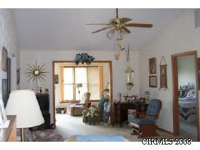 415 Sagebrush Dr, Kokomo, IN 46901 photo 2