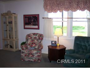 607 W Meridian St, Sharpsville, IN 46068 photo 6