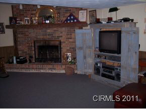 607 W Meridian St, Sharpsville, IN 46068 photo 7