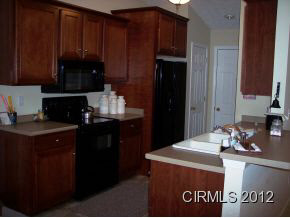 3327 Frances Ln, Kokomo, IN 46902 photo 3