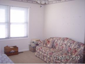 3327 Frances Ln, Kokomo, IN 46902 photo 10