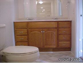 5262 E 100 N, Windfall, IN 46076 photo 7