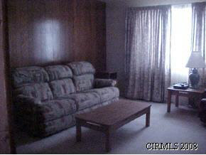 2404 Burningtree Ln, Kokomo, IN 46902 photo 2