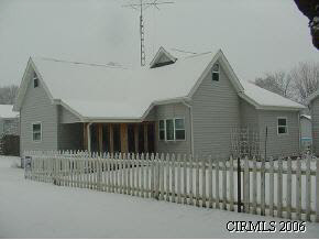 407 E South D St, Gas City, IN 46933 photo 1