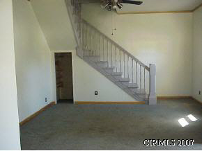 335 E Grant, Marion, IN 46952 photo 3