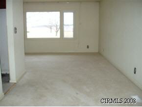 9880 S E 00 W, Fairmount, IN 46928 photo 2
