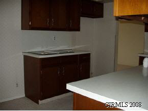 9880 S E 00 W, Fairmount, IN 46928 photo 8