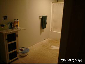 700 E 900 S, Fairmount, IN 46928 photo 4